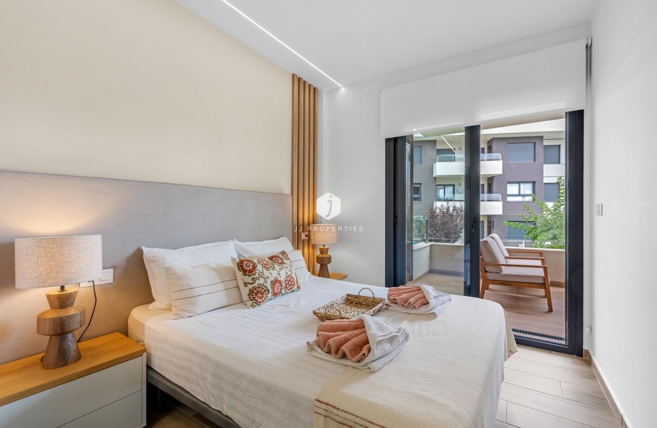 Segunda mano - Apartamento / piso -
Orihuela Costa - Costa Blanca