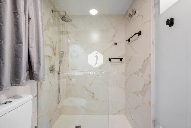 Segunda mano - Apartamento / piso -
Orihuela Costa - Costa Blanca