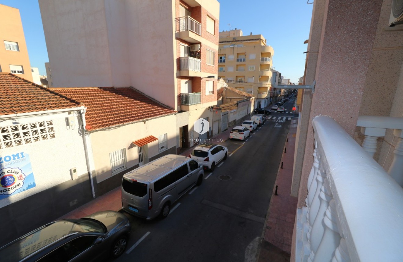 Segunda mano - Apartamento / piso -
Torrevieja - Costa Blanca