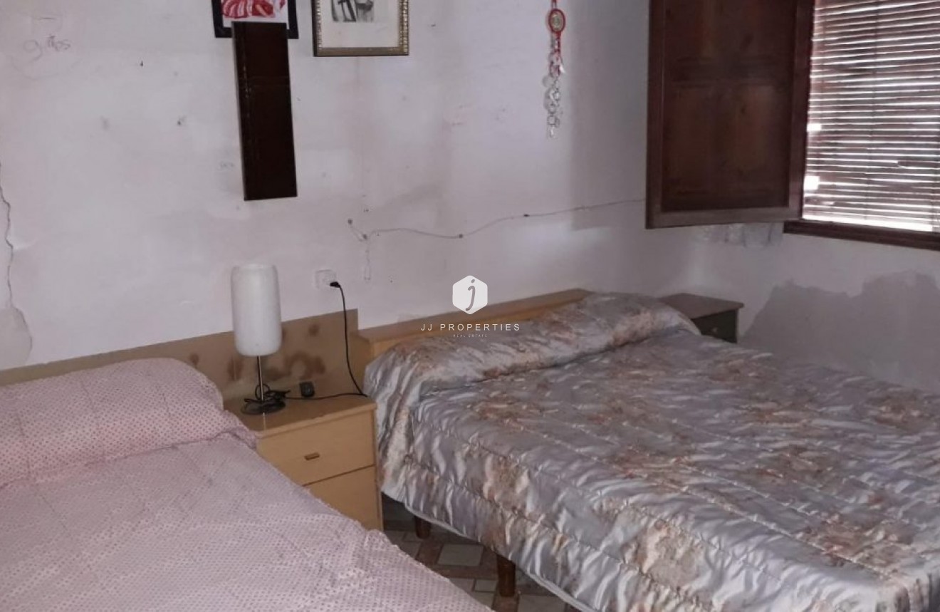 Segunda mano - Casa de campo -
Daya Nueva - Costa Blanca