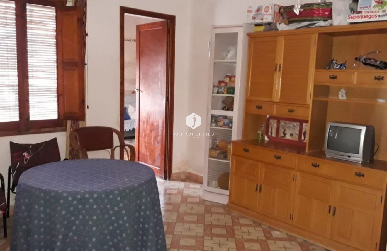 Segunda mano - Casa de campo -
Daya Nueva - Costa Blanca