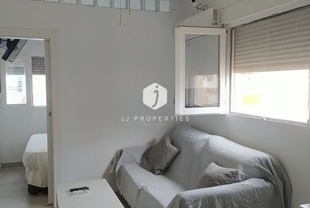 Segunda mano - Apartamento / piso -
Torrevieja - LOS NAUFRAGOS PLAYA