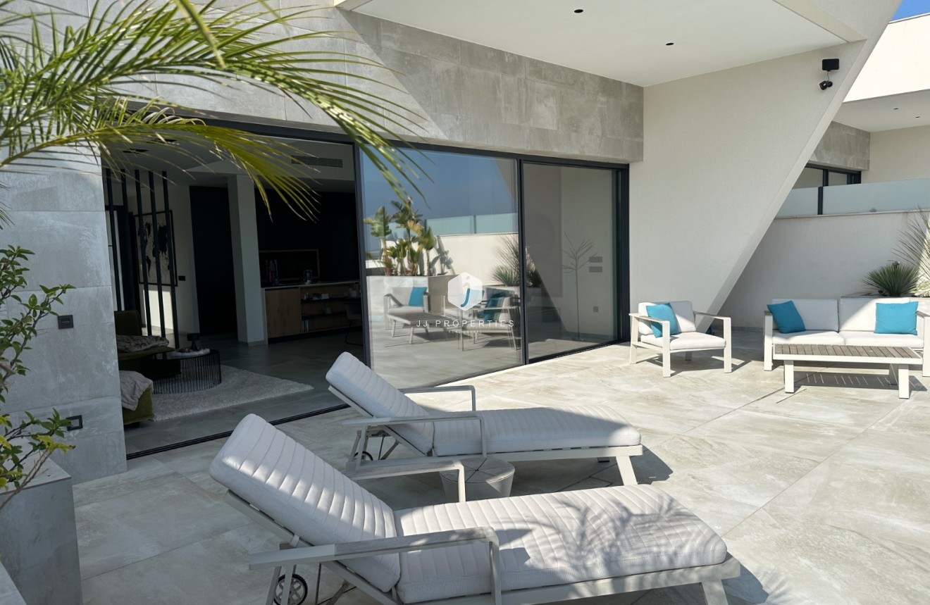 D'occasion - Villa -
Ciudad Quesada - Costa Blanca