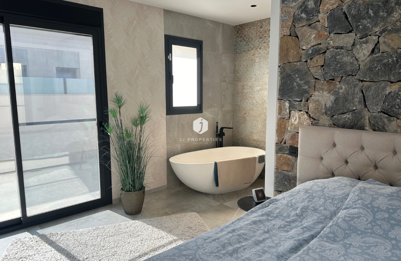 D'occasion - Villa -
Ciudad Quesada - Costa Blanca