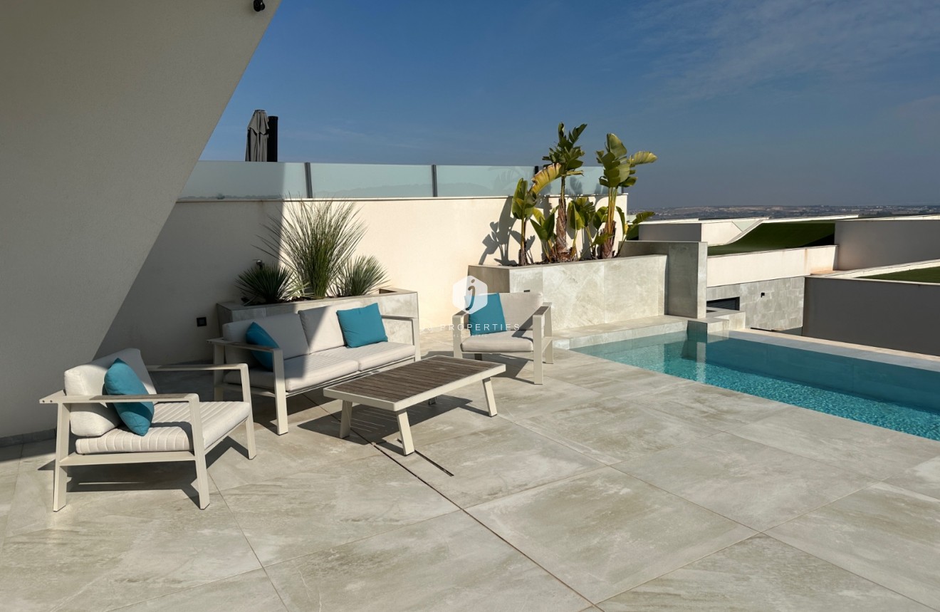 D'occasion - Villa -
Ciudad Quesada - Costa Blanca