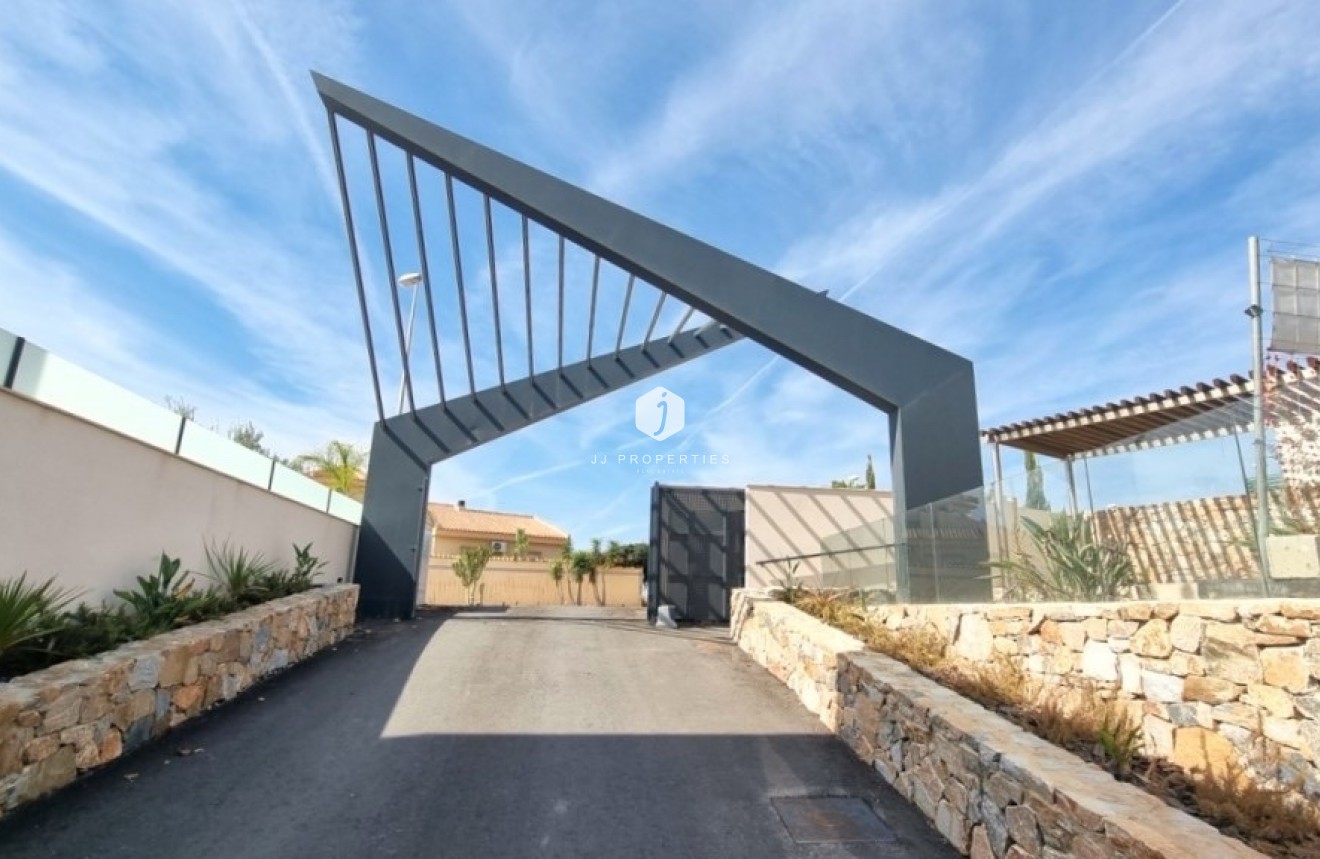 Segunda mano - Villa -
Ciudad Quesada - Costa Blanca