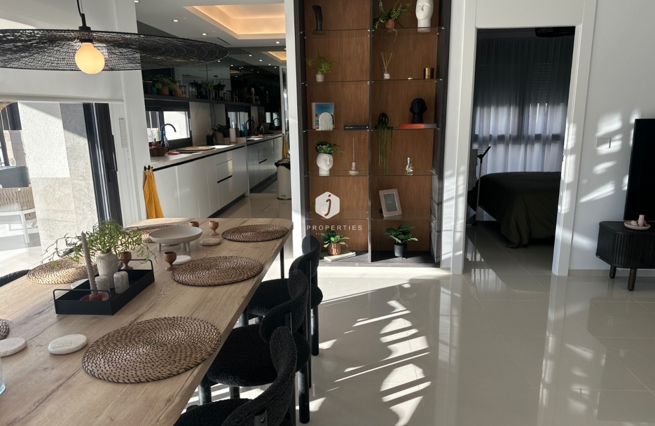 Segunda mano - Villa -
Ciudad Quesada - Costa Blanca