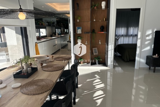 Segunda mano - Villa -
Ciudad Quesada - Costa Blanca