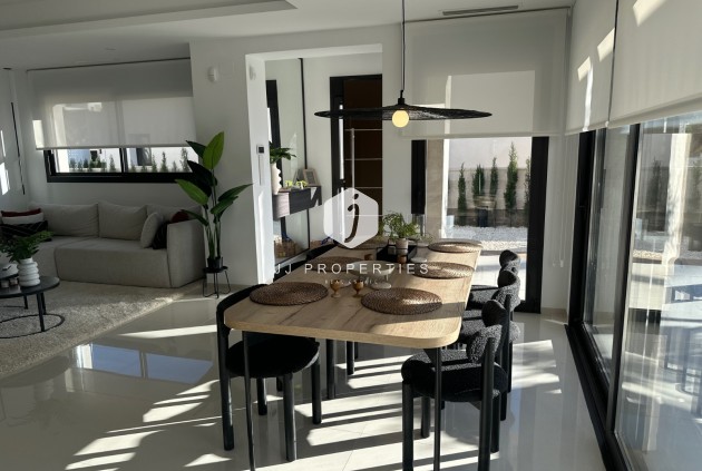 Segunda mano - Villa -
Ciudad Quesada - Costa Blanca