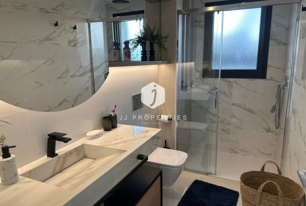 Segunda mano - Villa -
Ciudad Quesada - Costa Blanca