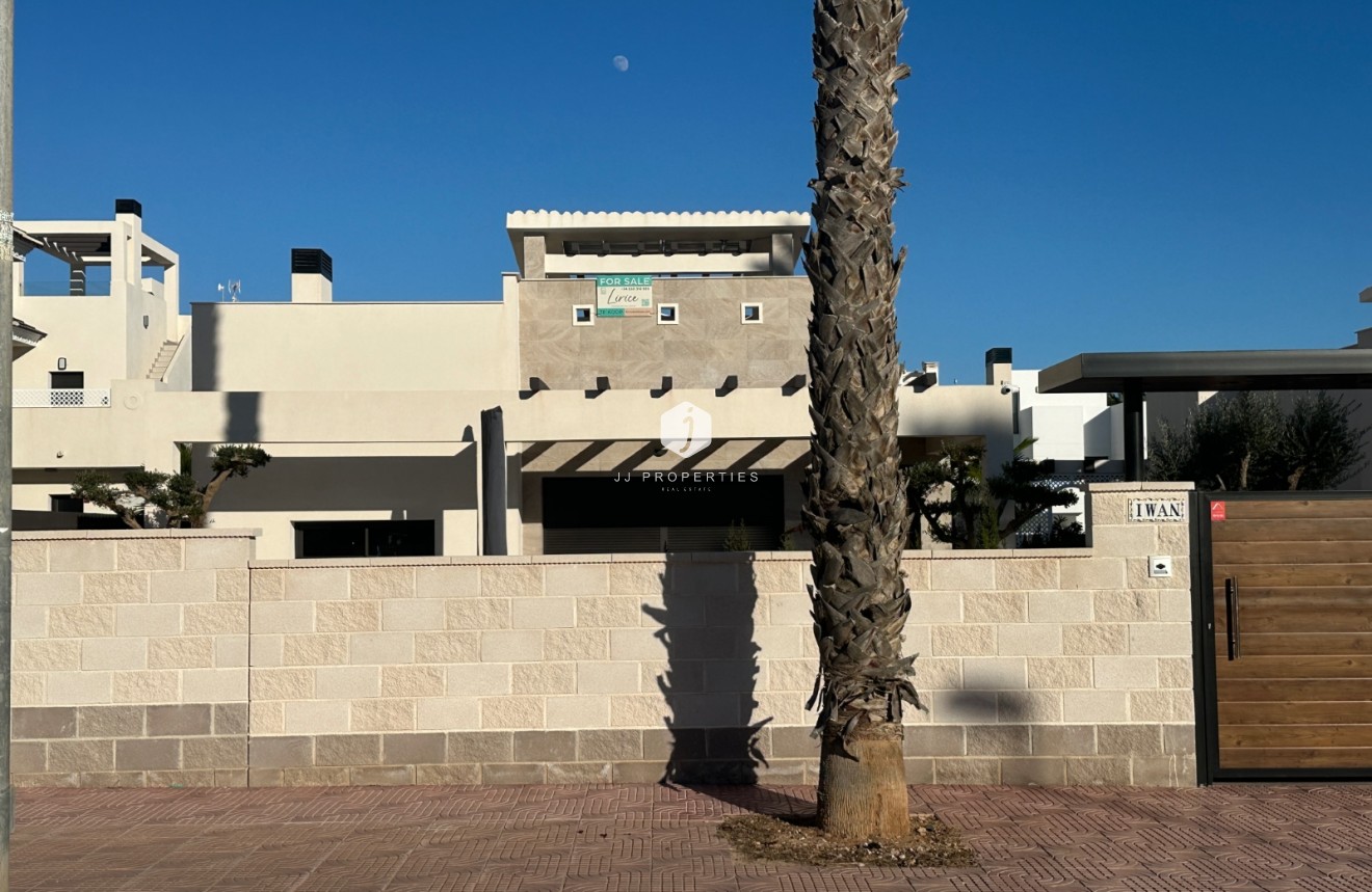 Segunda mano - Villa -
Ciudad Quesada - Costa Blanca