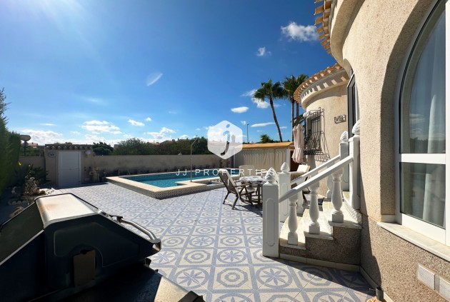 Segunda mano - Villa -
Orihuela Costa - Costa Blanca