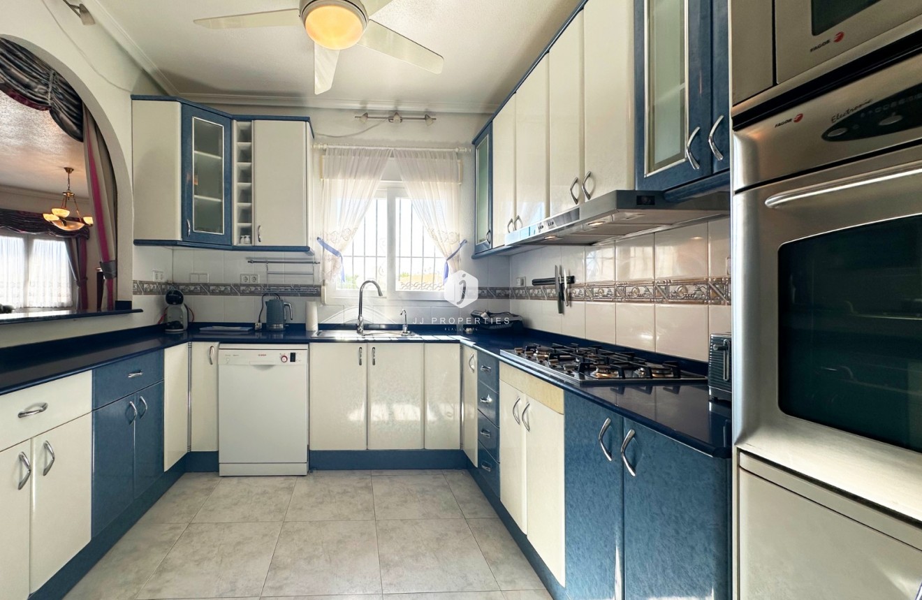 Segunda mano - Villa -
Orihuela Costa - Costa Blanca