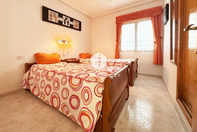 Segunda mano - Villa -
Orihuela Costa - Costa Blanca