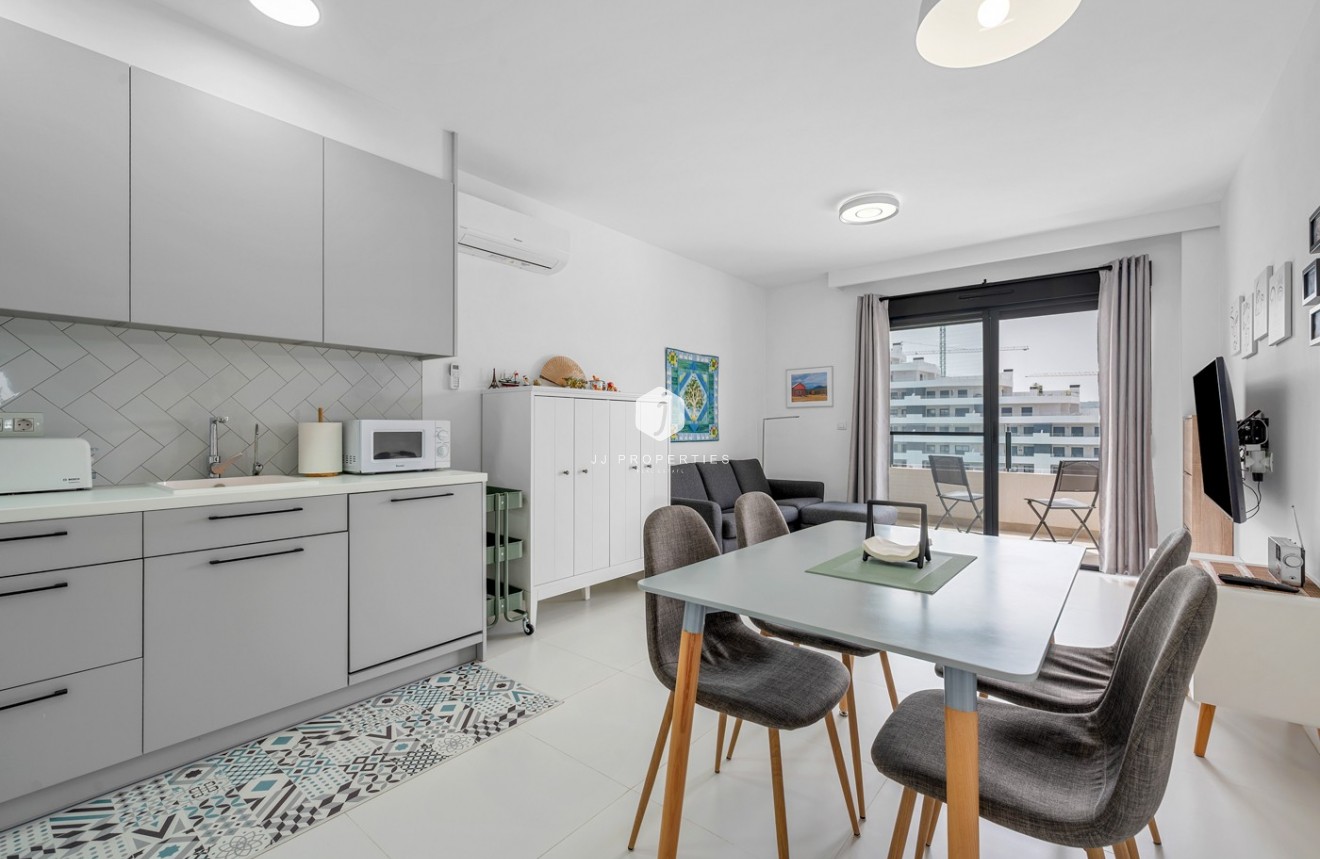 Segunda mano - Apartamento / piso -
San Miguel de Salinas - Inland