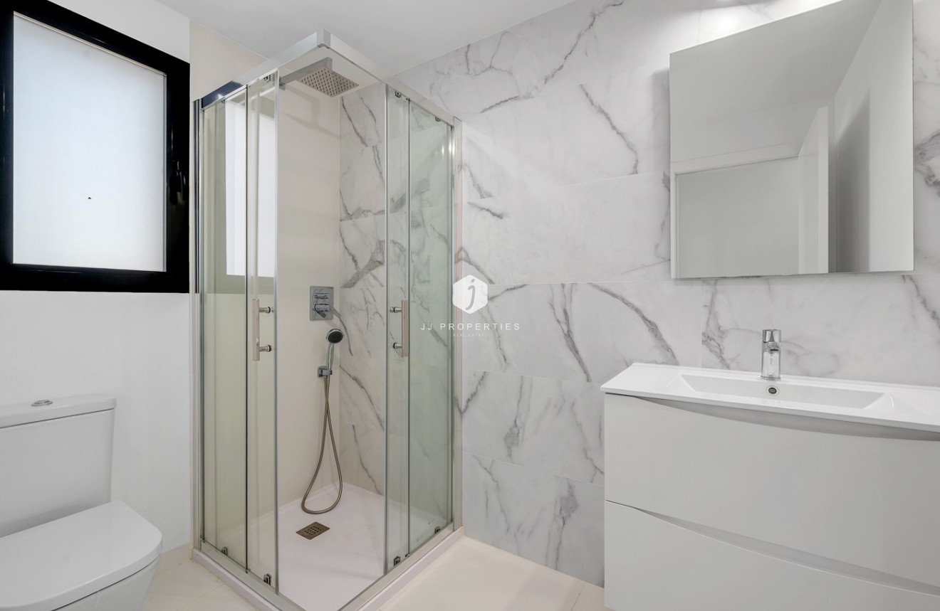 Segunda mano - Apartamento / piso -
San Miguel de Salinas - Inland