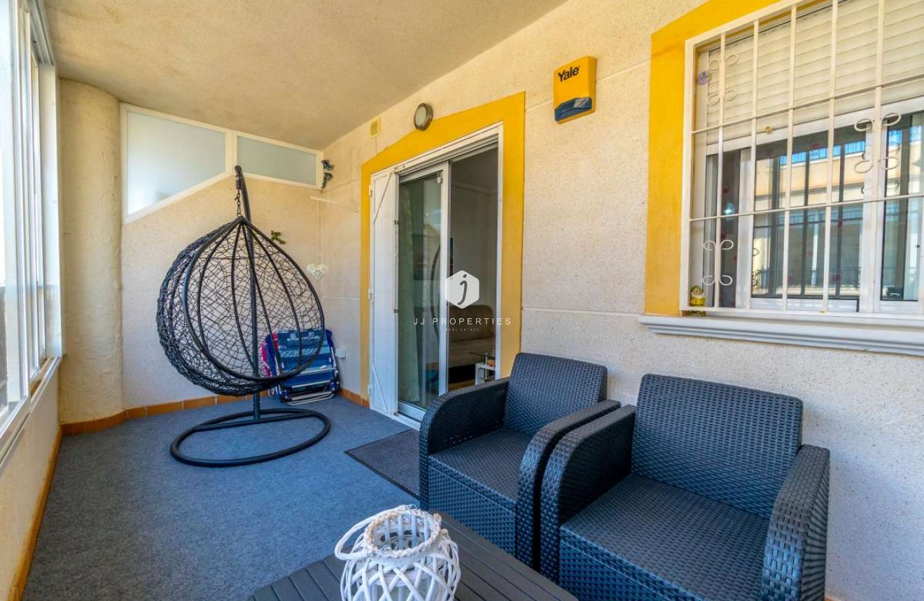 Segunda mano - Apartamento / piso -
Orihuela Costa - Costa Blanca