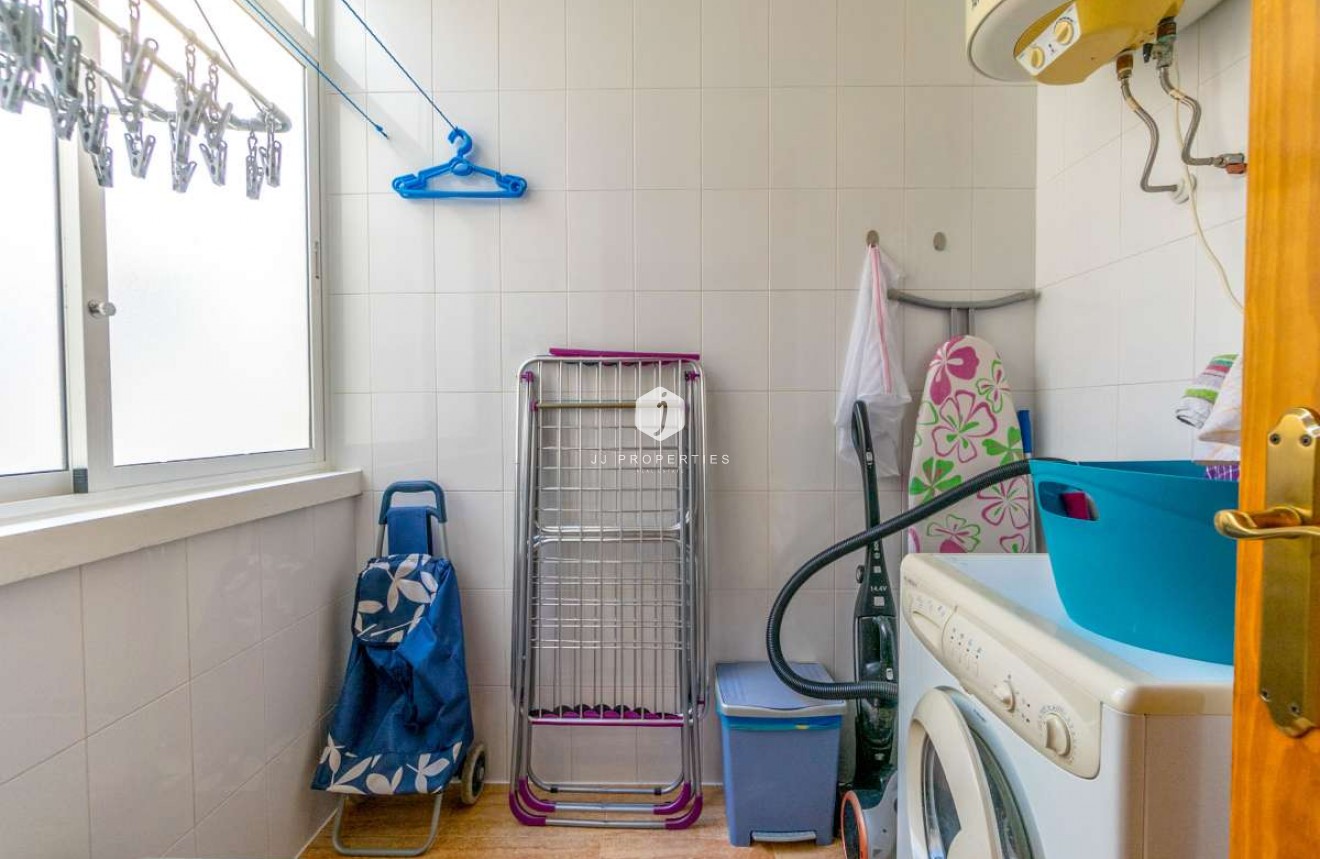 Segunda mano - Apartamento / piso -
Orihuela Costa - Costa Blanca