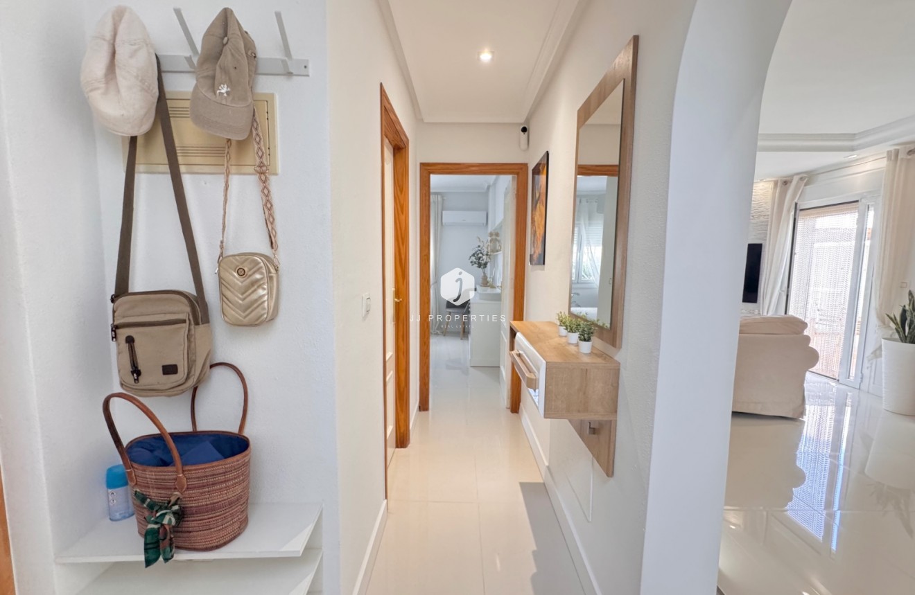 Segunda mano - Villa -
Algorfa - Inland