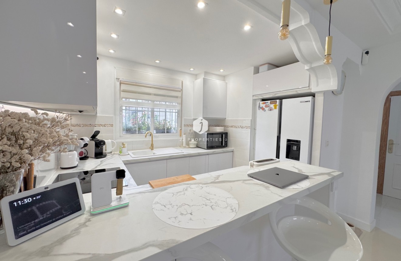 Segunda mano - Villa -
Algorfa - Inland