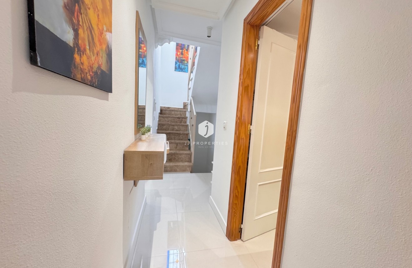 Segunda mano - Villa -
Algorfa - Inland