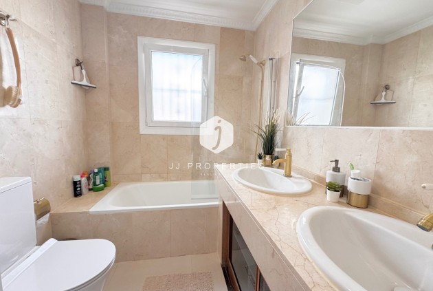 Segunda mano - Villa -
Algorfa - Inland