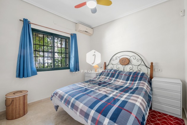 Segunda mano - Villa -
Orihuela Costa - Costa Blanca