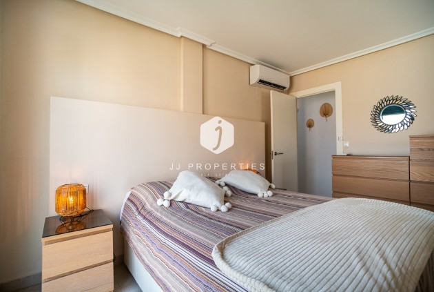 Segunda mano - Villa -
Torrevieja - Costa Blanca