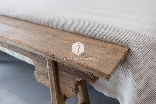 Segunda mano - Villa -
El Chaparral - Inland