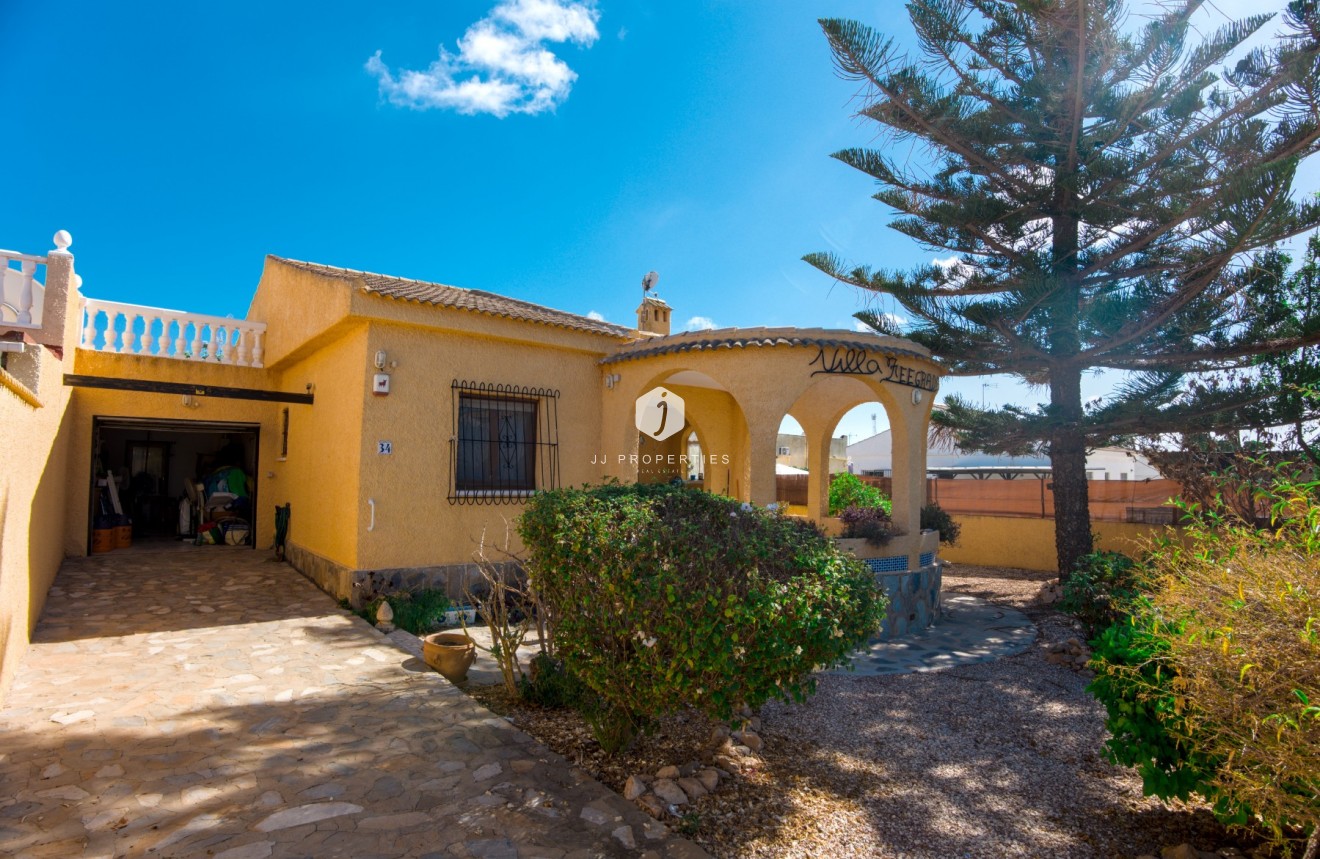 Segunda mano - Villa -
La Siesta - Costa Blanca