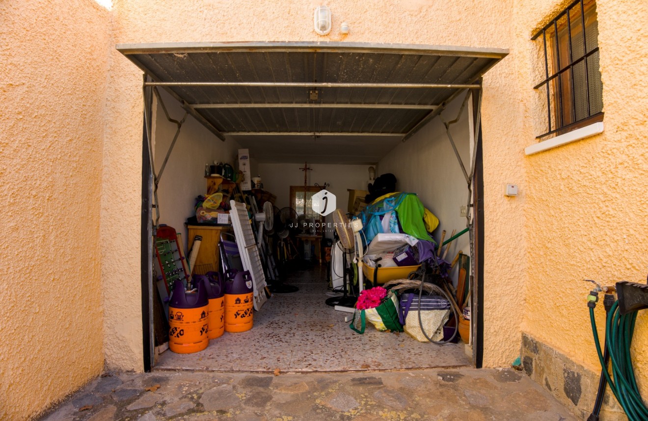 Segunda mano - Villa -
La Siesta - Costa Blanca