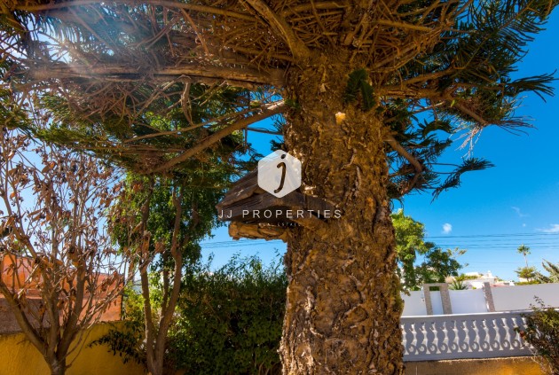 Segunda mano - Villa -
La Siesta - Costa Blanca