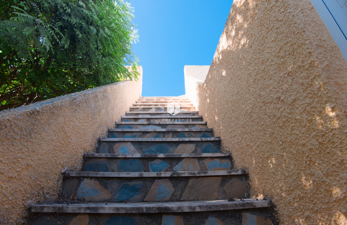 Segunda mano - Villa -
La Siesta - Costa Blanca