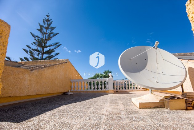 Segunda mano - Villa -
La Siesta - Costa Blanca