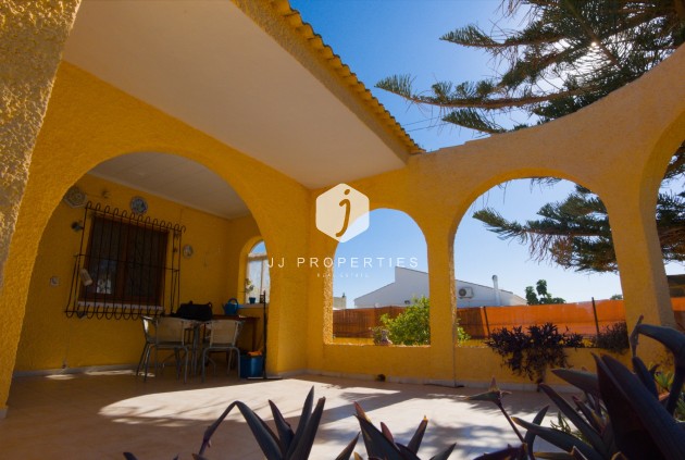 Segunda mano - Villa -
La Siesta - Costa Blanca