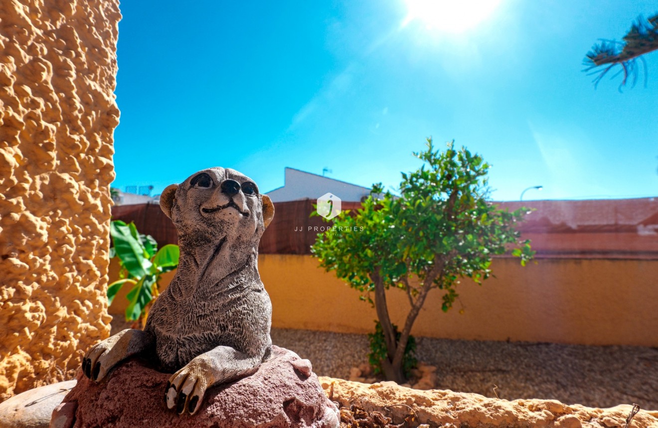 Segunda mano - Villa -
La Siesta - Costa Blanca