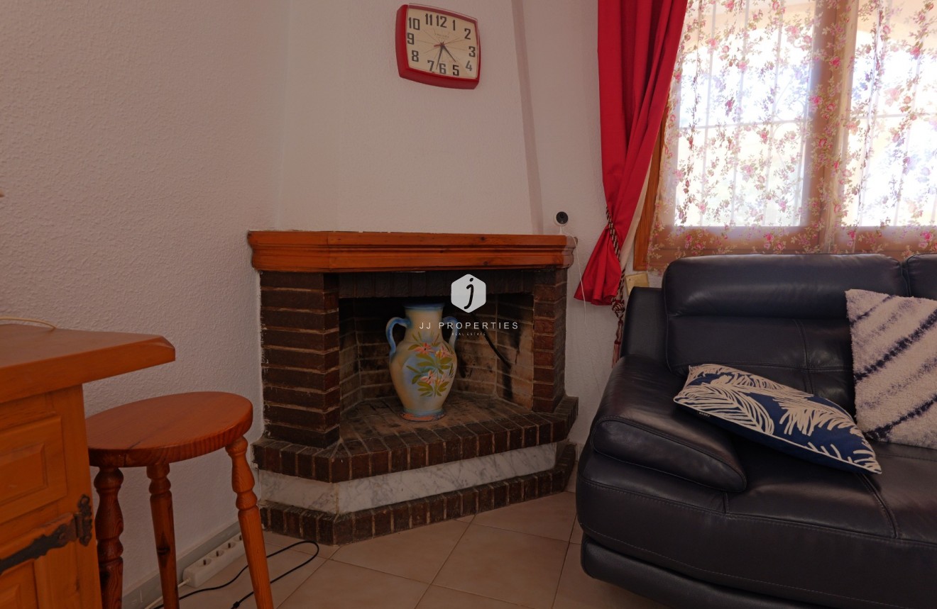 Segunda mano - Villa -
La Siesta - Costa Blanca