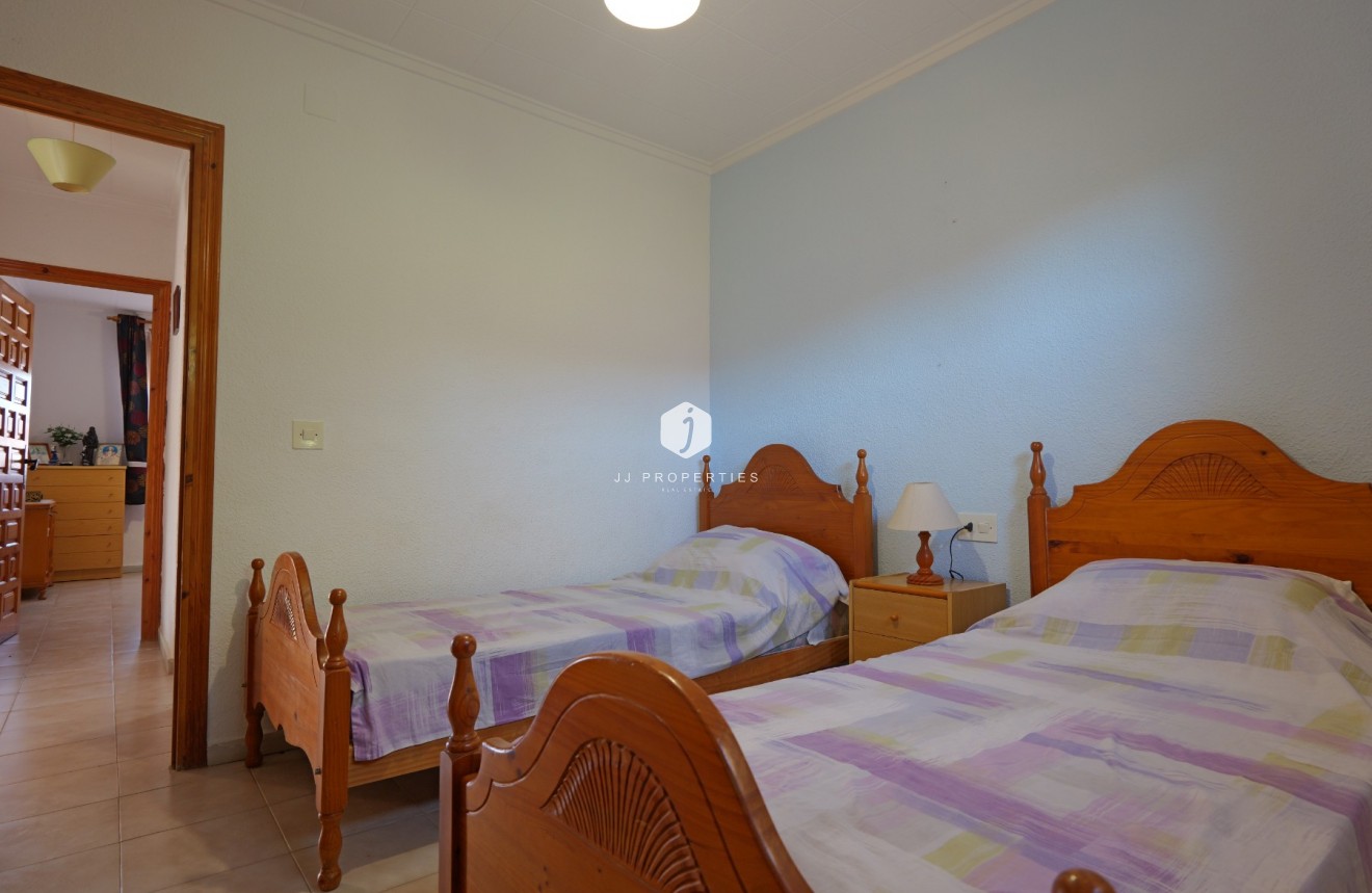 Segunda mano - Villa -
La Siesta - Costa Blanca