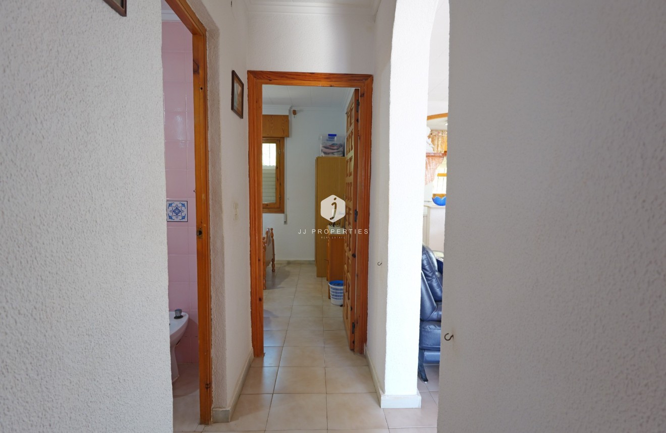 Segunda mano - Villa -
La Siesta - Costa Blanca