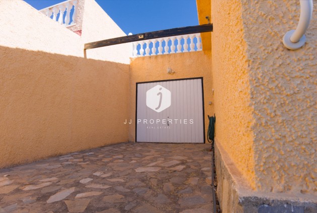 Segunda mano - Villa -
La Siesta - Costa Blanca