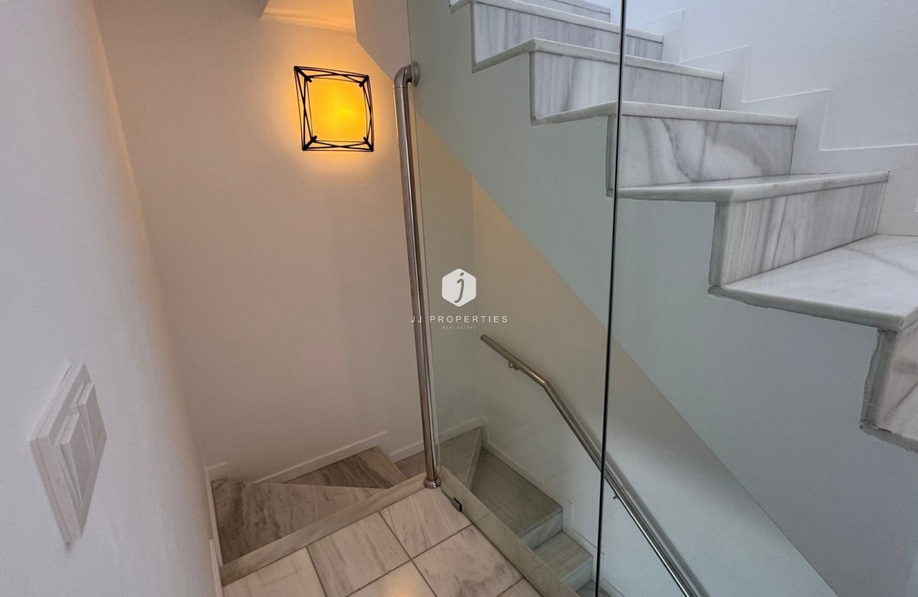 Segunda mano - Bungalow -
Torrevieja - Costa Blanca