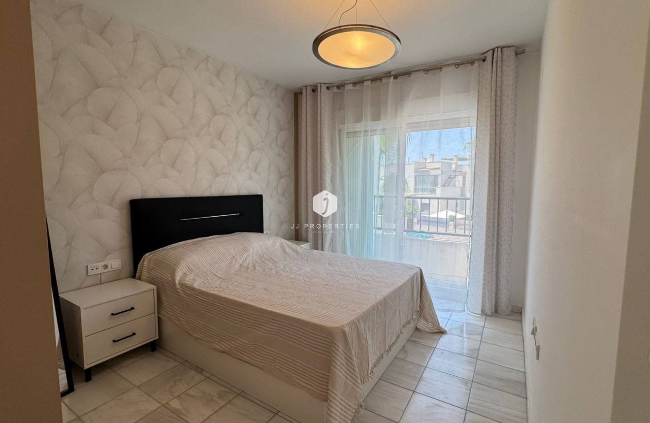 Segunda mano - Bungalow -
Torrevieja - Costa Blanca