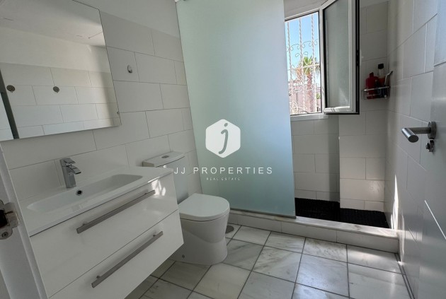 Segunda mano - Bungalow -
Torrevieja - Costa Blanca