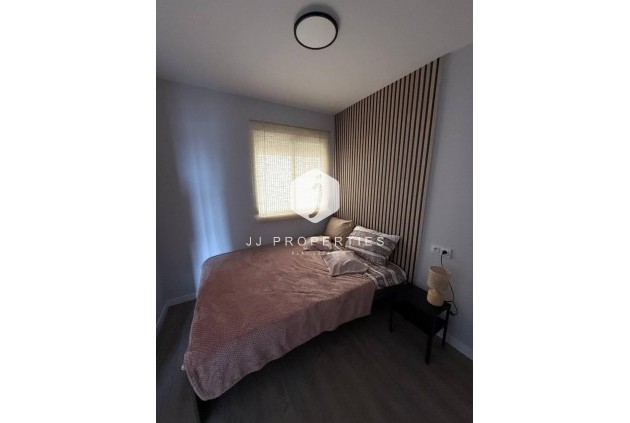 Segunda mano - Apartamento / piso -
Torrevieja - Centro