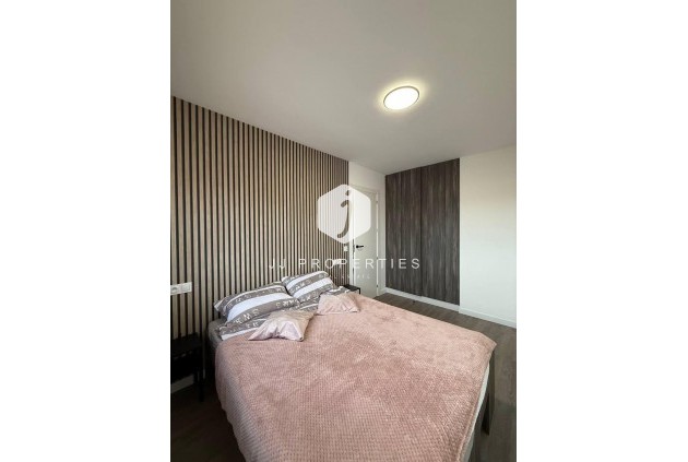 Segunda mano - Apartamento / piso -
Torrevieja - Centro