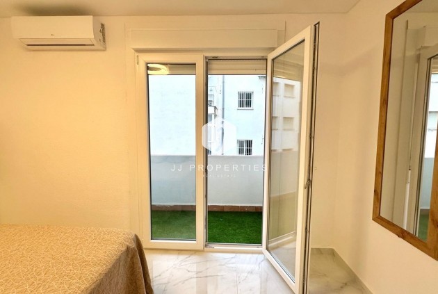 Segunda mano - Apartamento / piso -
Torrevieja - Playa del Cura