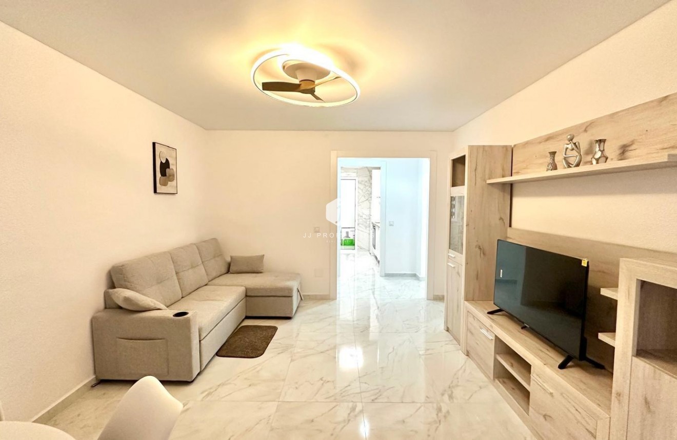 Segunda mano - Apartamento / piso -
Torrevieja - Playa del Cura