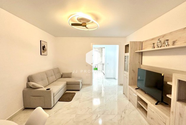Segunda mano - Apartamento / piso -
Torrevieja - Playa del Cura