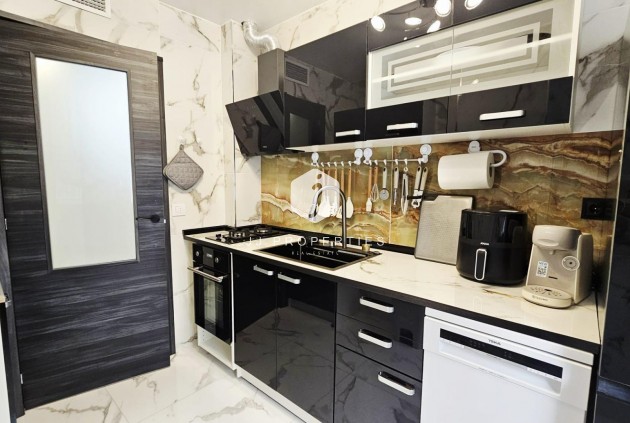 Segunda mano - Apartamento / piso -
Torrevieja - Acequion