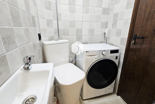 Segunda mano - Apartamento / piso -
Torrevieja - Acequion